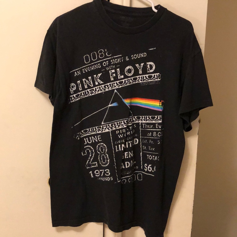 Pink Floyd graphic tee